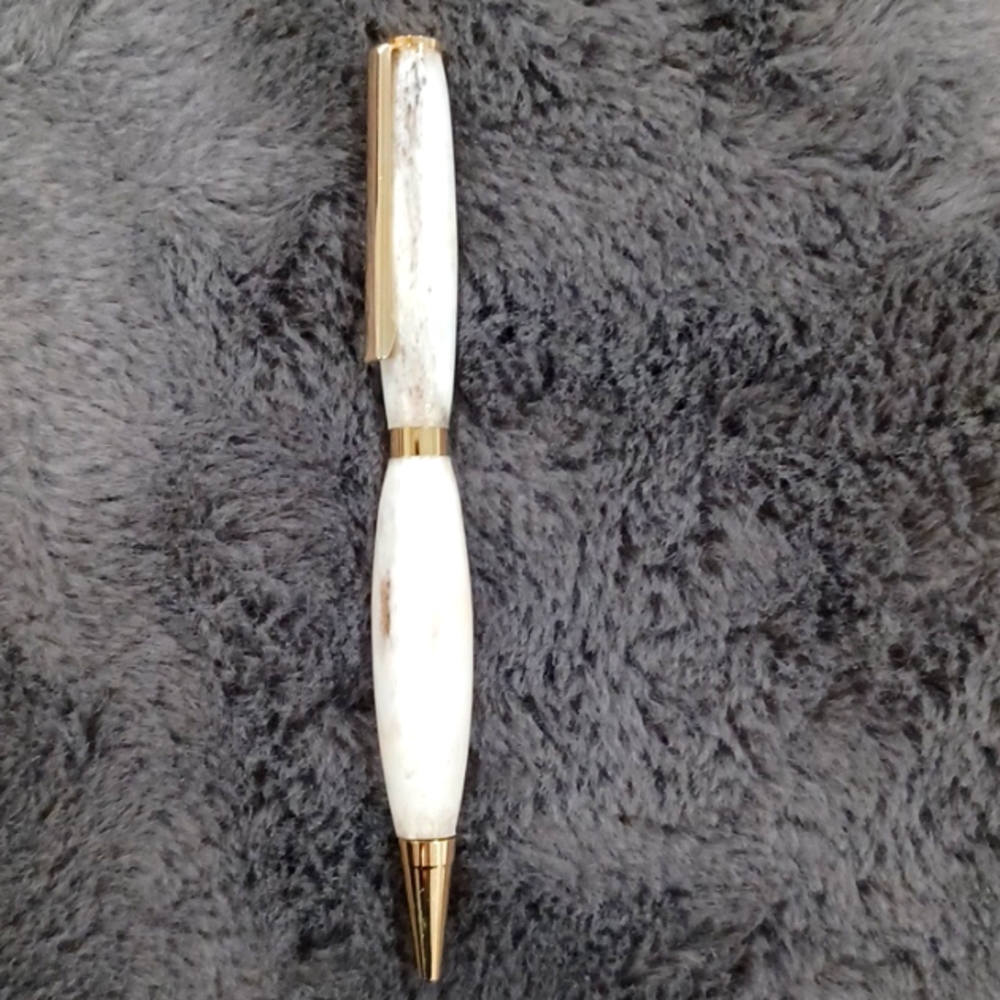 Deer Antler pen